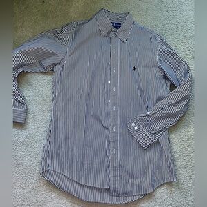 Men’s Ralph Lauren buttondown shirt